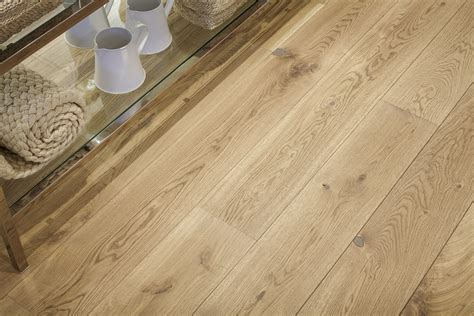 havwoods flooring outlet.